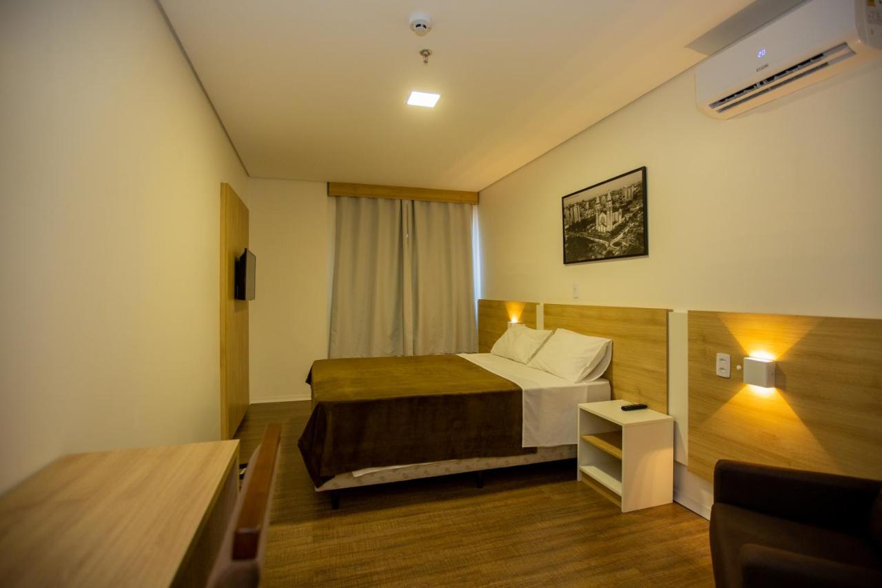 Tri Hotel Chapecó Екстериор снимка