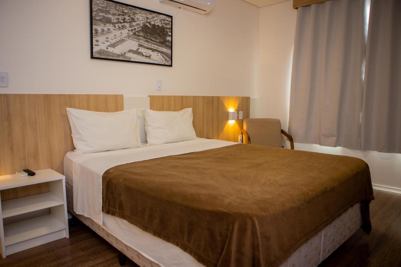 Tri Hotel Chapecó Екстериор снимка