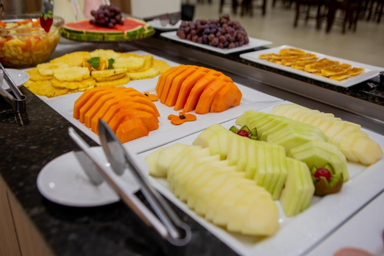 Tri Hotel Chapecó Екстериор снимка