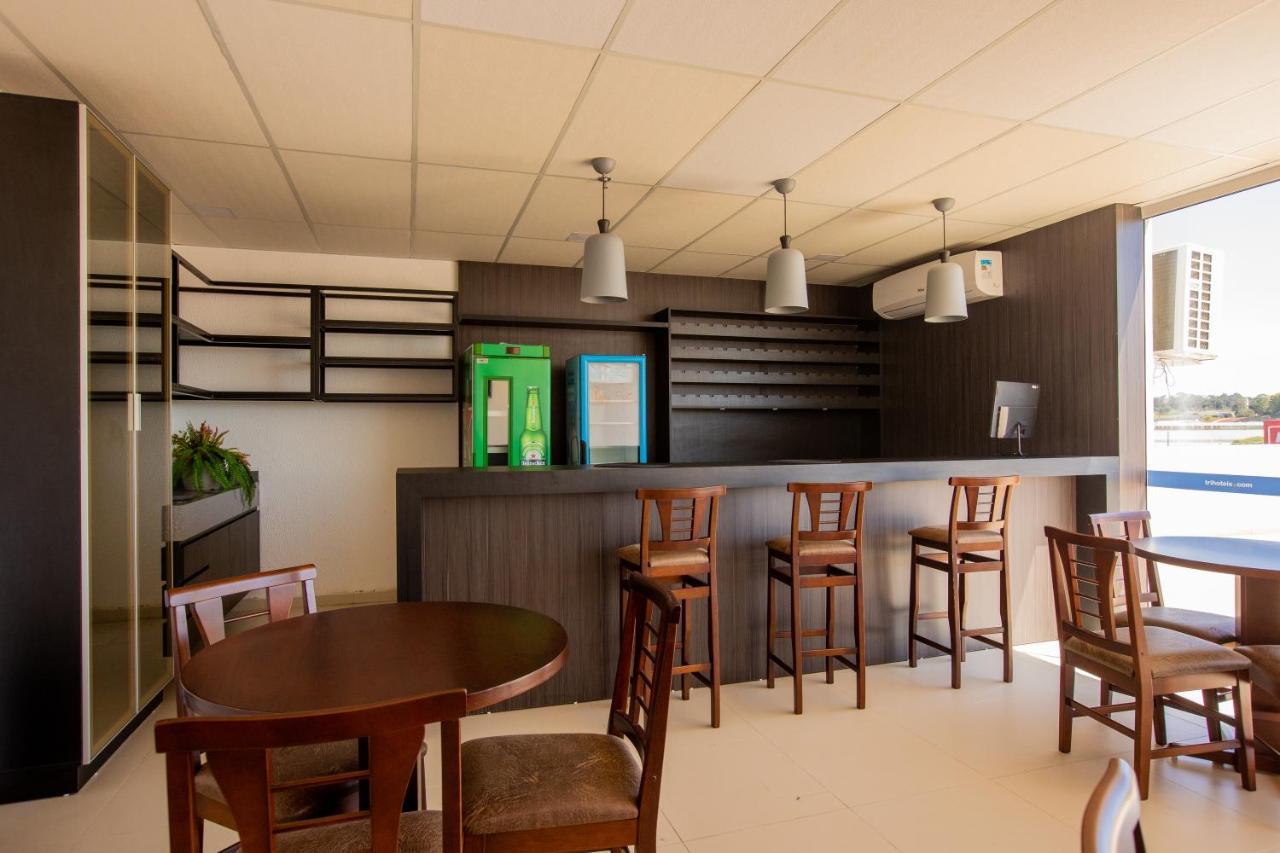 Tri Hotel Chapecó Екстериор снимка