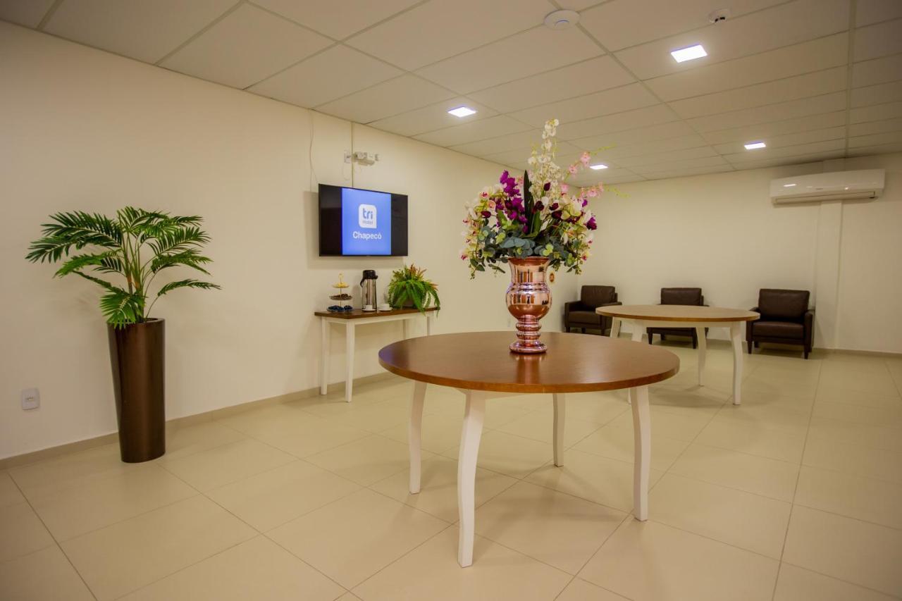 Tri Hotel Chapecó Екстериор снимка