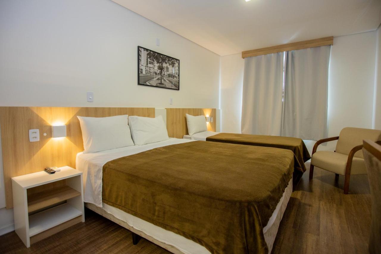 Tri Hotel Chapecó Екстериор снимка