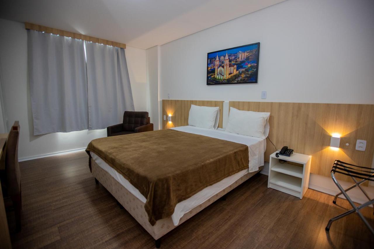 Tri Hotel Chapecó Екстериор снимка